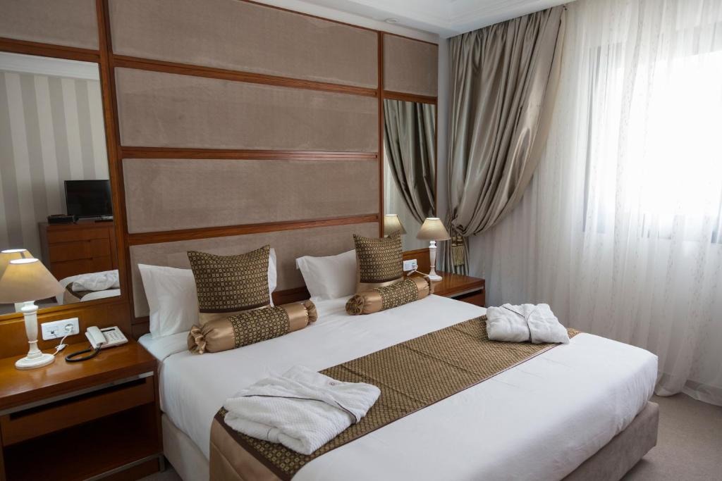 هتل مالیگولد